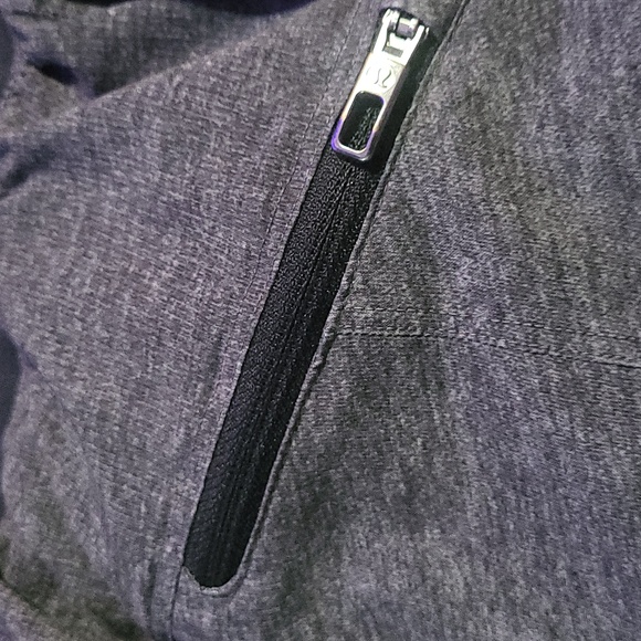 Mens Lululemon Shorts - Picture 4 of 4